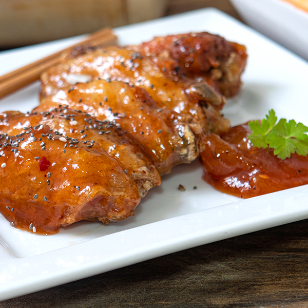 Alitas de pollo en salsa de mango y habanero